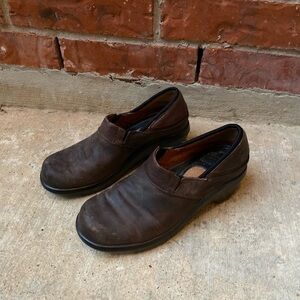 Ariat Womens 7B Brown Leather Ankle Boots Clogs Casual Comfort Shoes